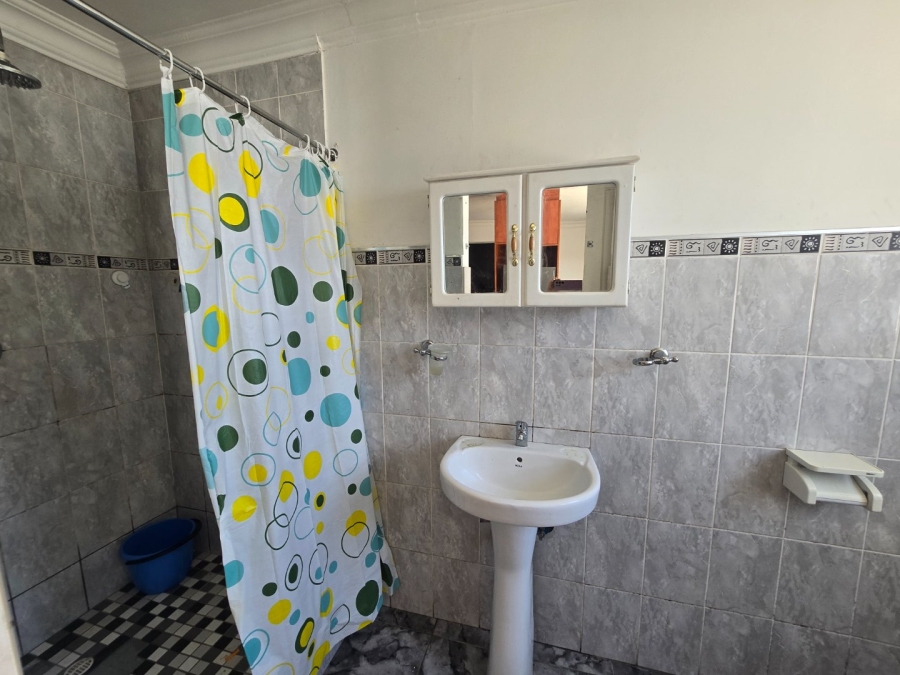 4 Bedroom Property for Sale in Westgate Western Cape